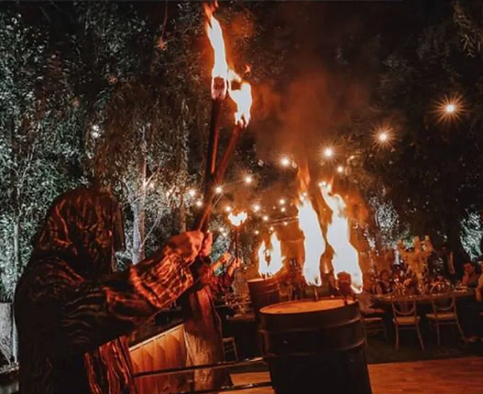 Live Music & Entertainment