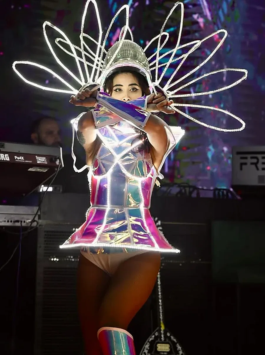 LED Mascots & Entertainment - Characters & LED Mascots in Lebanon by Paradream Events, photo 10