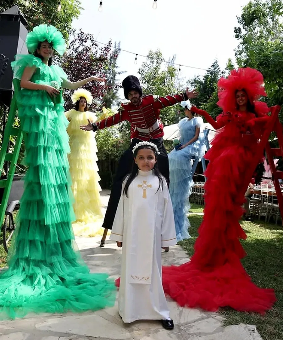 LED Mascots & Entertainment - Characters & LED Mascots in Lebanon by Paradream Events, photo 6
