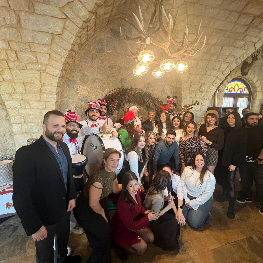 Christmas Season - Christmas & Seasonal Mascots in Lebanon by Paradream Events, photo 3